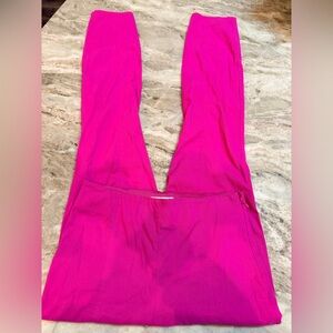 H&M Women’s Pink Dress Pants Size 6 Fuchsia Tailored Straight Leg Trousers